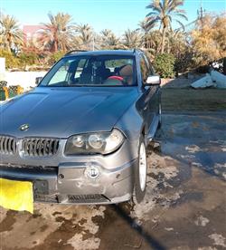 بی ئێم دەبڵیو X3